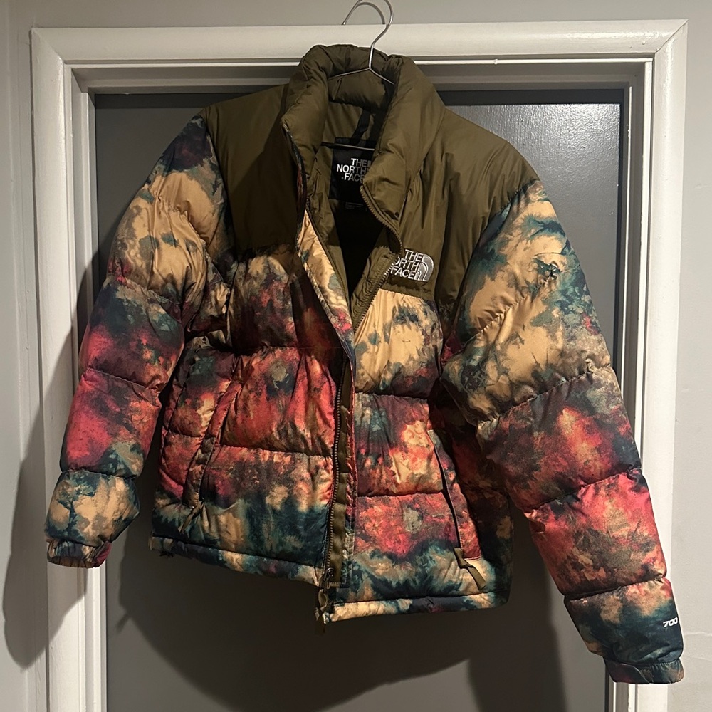 THE NORTH FACE 1996 Retro Nuptse Jacket ANTELOPE TAN ICE DYE PRINT